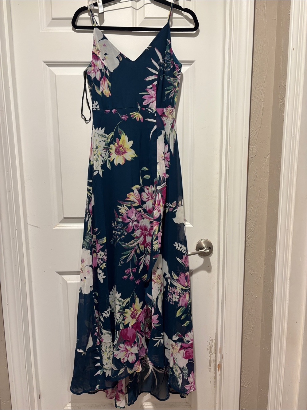 Floral Navy V-Neck Maxi Dress - Sleeveless